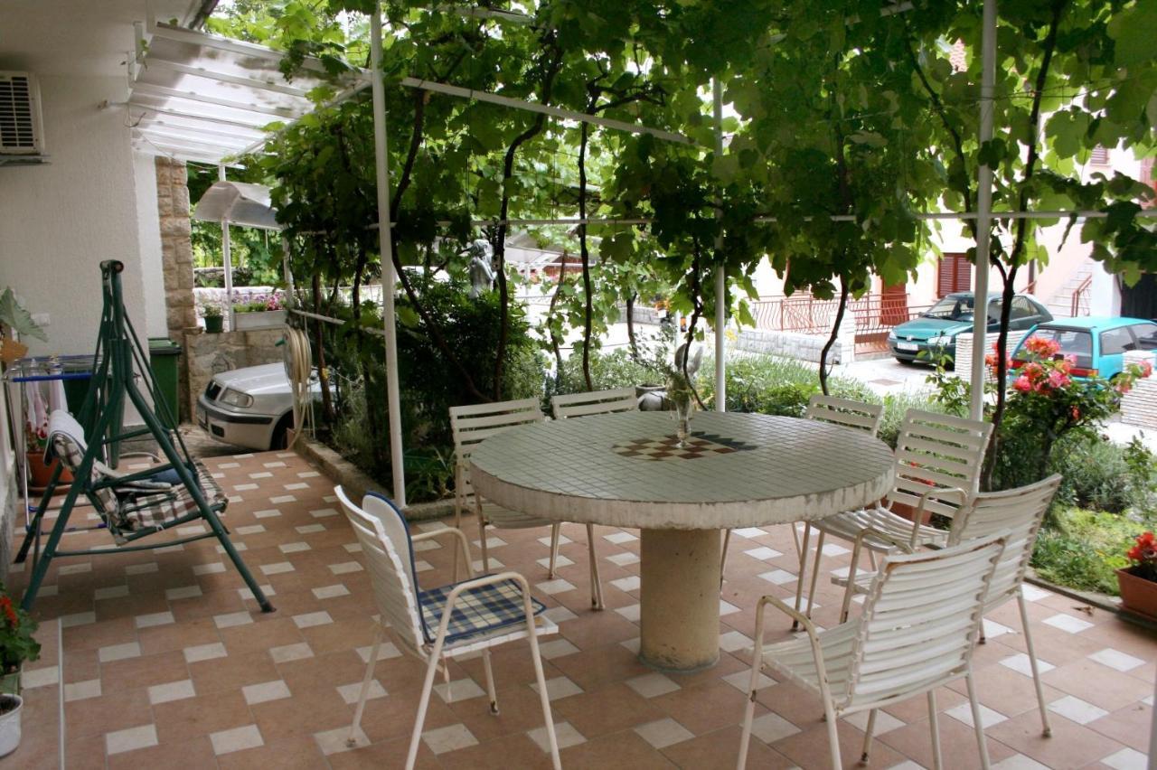 Apartments With A Parking Space Crikvenica - 5553 Eksteriør billede