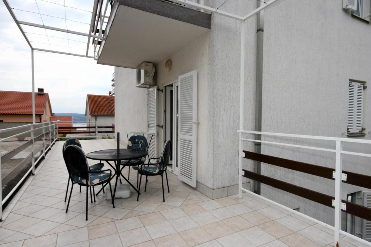 Apartments With A Parking Space Crikvenica - 5553 Eksteriør billede